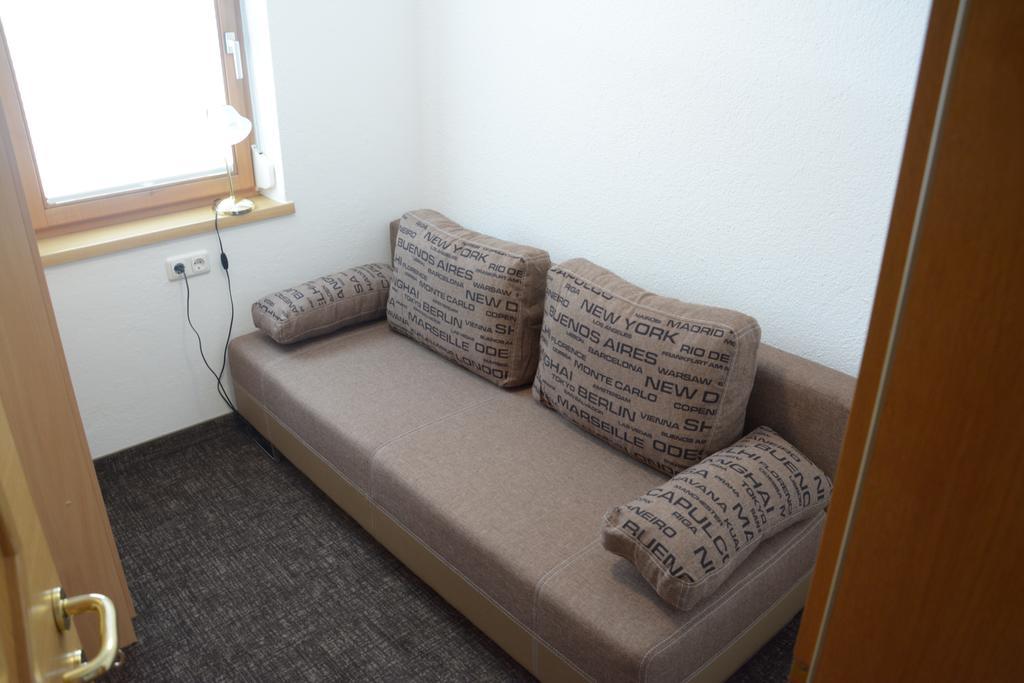 Senner Appartements Umhausen Habitación foto